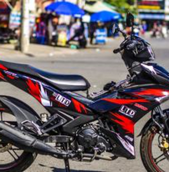 TEM TRÙM EXCITER 150 (r)