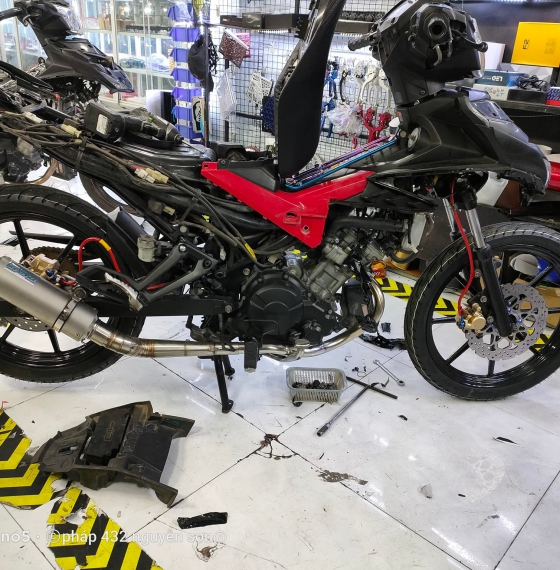 mâm 8 cây x1r ex 150