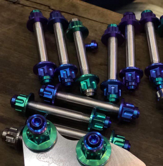 CỐT PHUỘC TITANIUM