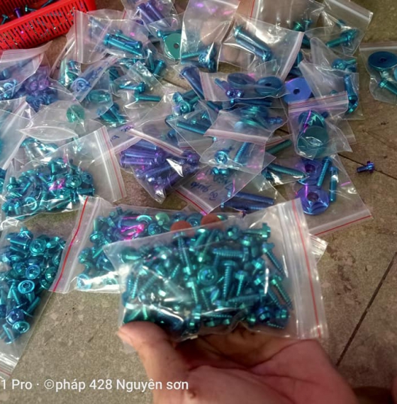 ỐC TITANIUM XOẮN 5LI XOẮN 